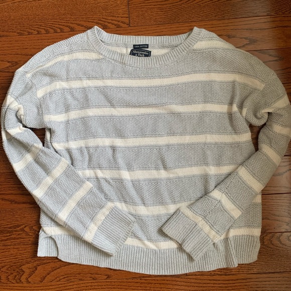 Women’s crew neck sweater/Size M - Picture 1 of 1